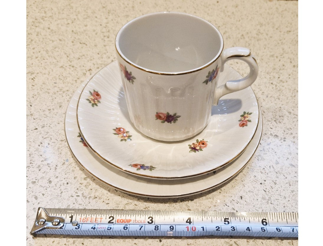 Meakin, Fine China Tea Cup Trio, Coffee cup Trio, Ditsy flowers, Vintage China Tea cup, Saucer and Plate, Trio,