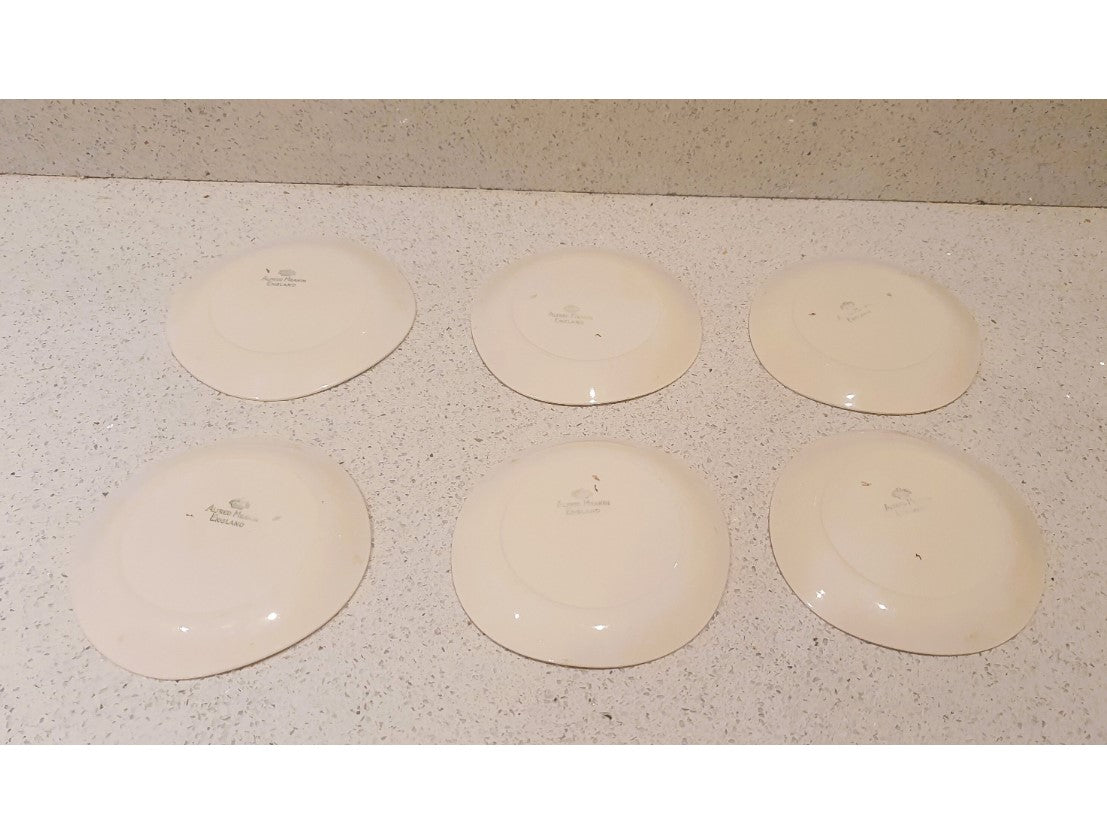 Meakin, Alfred Meakin, Rare Stag Pattern Plates, Deer, White and Blue 1940s, 50s, 6 Inch, Immaculate condition