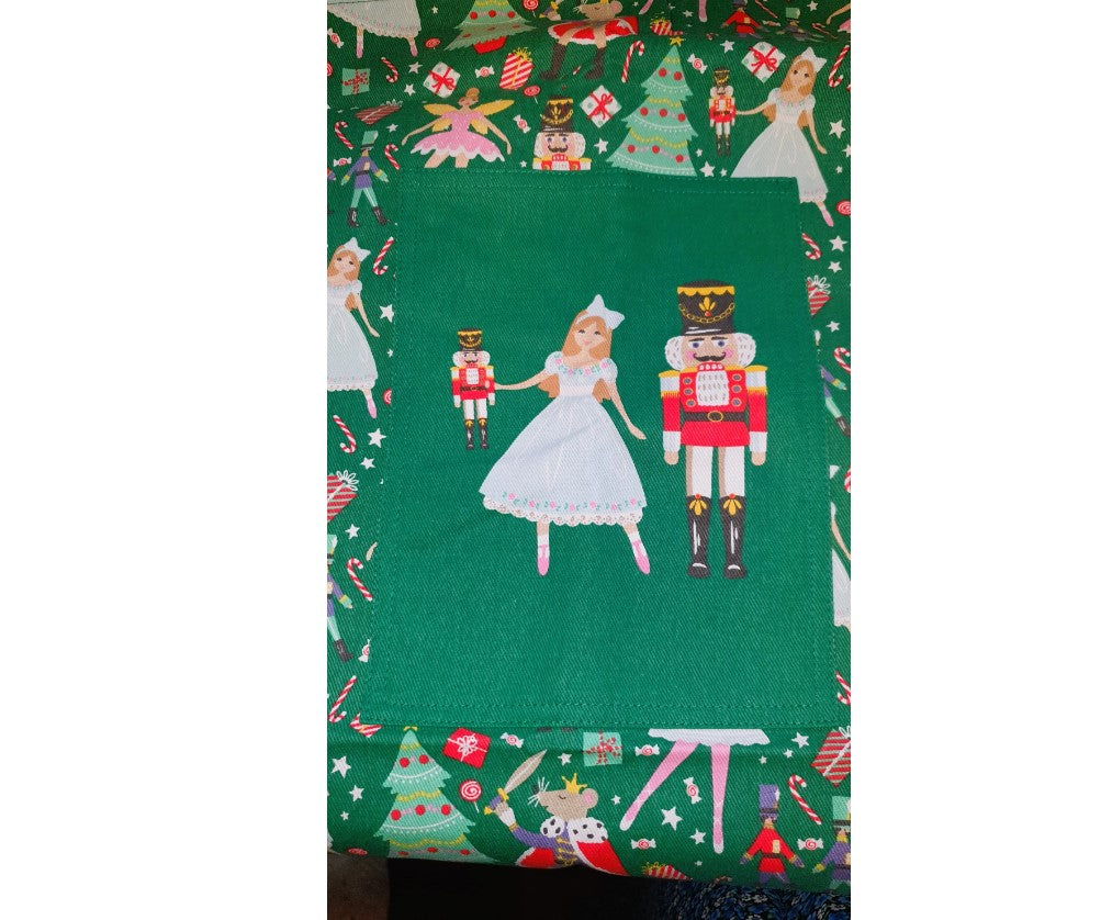 NEW Nutcracker Apron, Nutcracker, Xmas, Christmas, Kitchen, Apron, XL, Christmas, Ulster Weavers