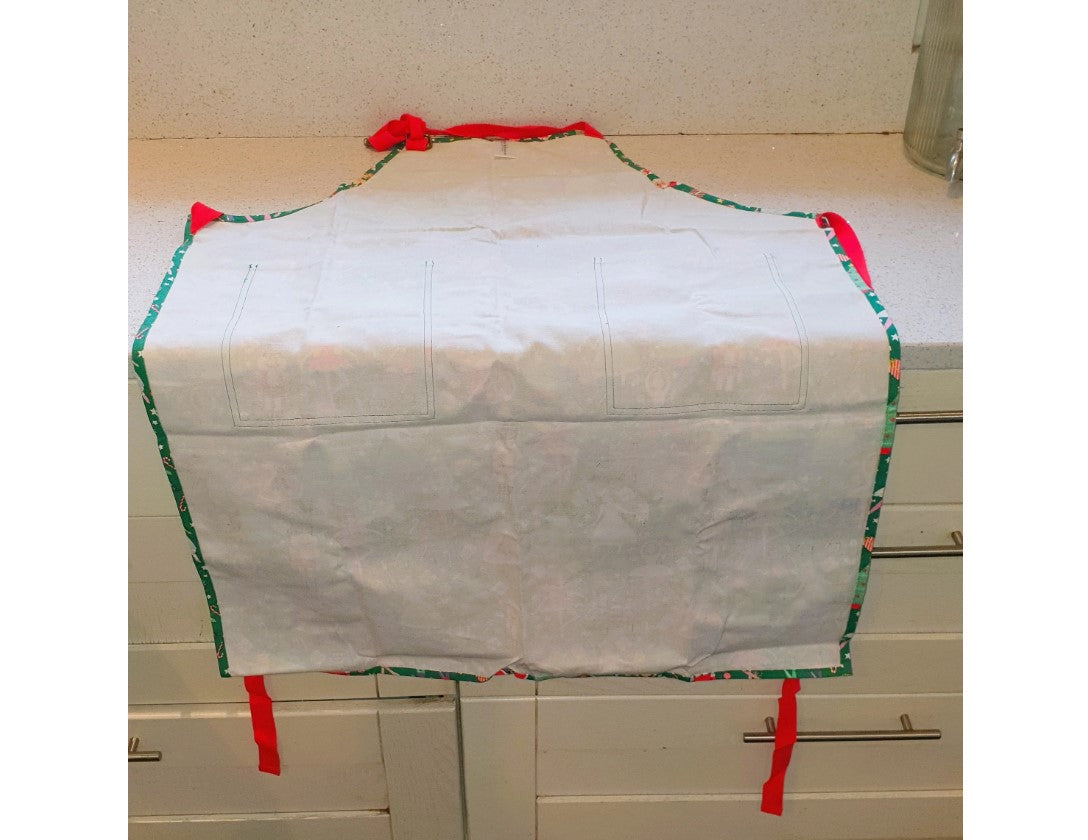 NEW Nutcracker Apron, Nutcracker, Xmas, Christmas, Kitchen, Apron, XL, Christmas, Ulster Weavers