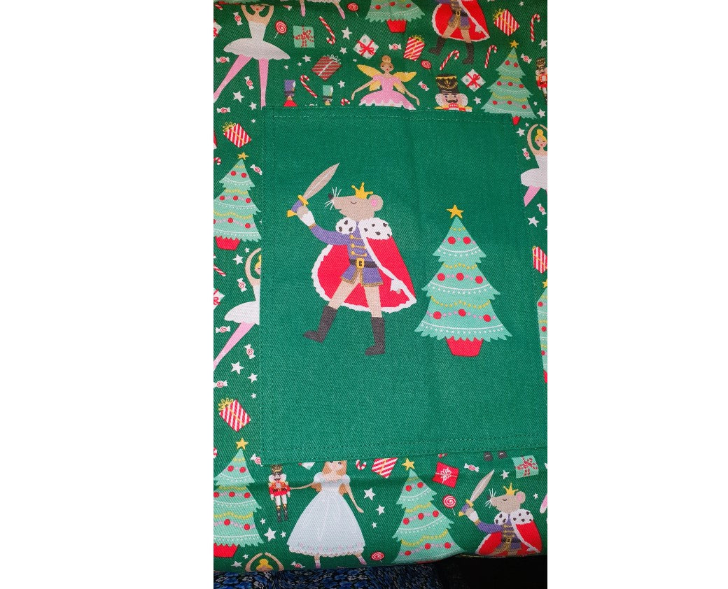 NEW Nutcracker Apron, Nutcracker, Xmas, Christmas, Kitchen, Apron, XL, Christmas, Ulster Weavers
