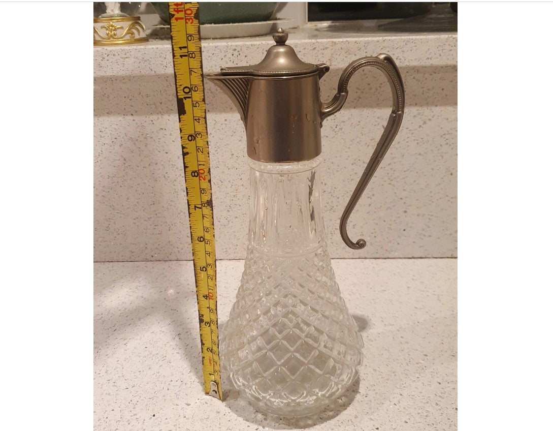 Vintage, Cut Glass wine Decanter, Carafe, wine decanter, Silver Plated, Made in England