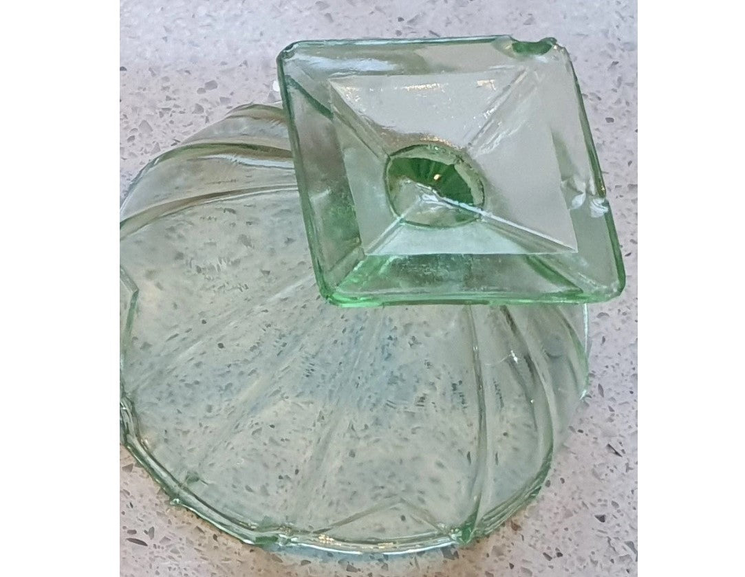 Art Deco Green Glass, Dessert Bowls, Vintage 1930s Green Glass, Ice Cream Glasses