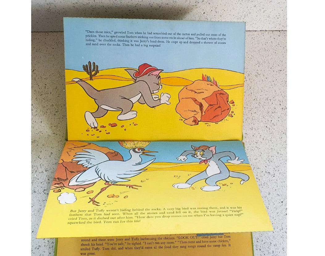 and Jerry Pop up Book, Vintage children's pop up book, Vintage Kids Book, Tom and Jerry