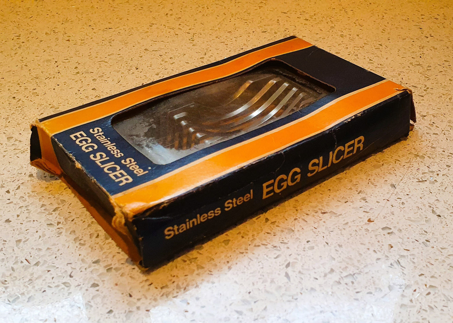 70s ,Egg Slicer Kitchenalia, in Original Packaging, Excellent condition