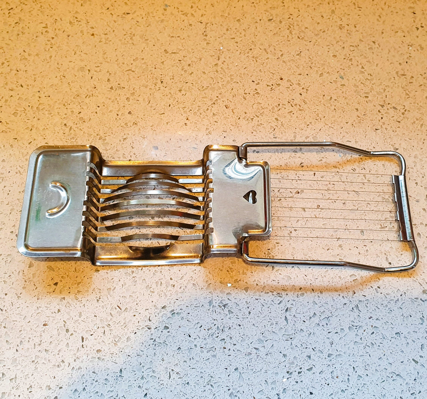 70s ,Egg Slicer Kitchenalia, in Original Packaging, Excellent condition
