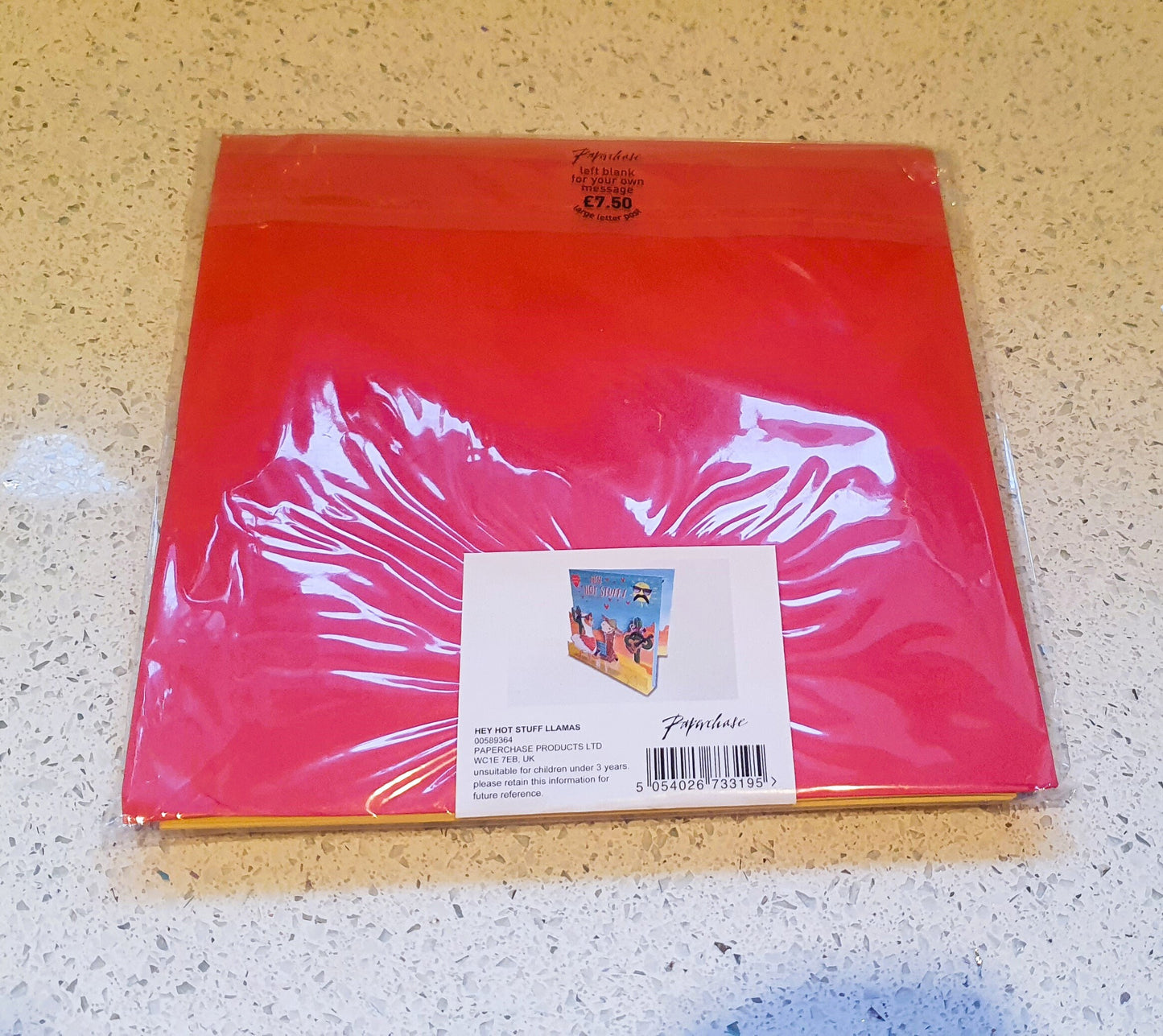 Musical Valentines Day Card, Paperchase, Valentines Day Cards, Paperchase, Plays Hot Stuff song, Lama, NEW in Original Packaging