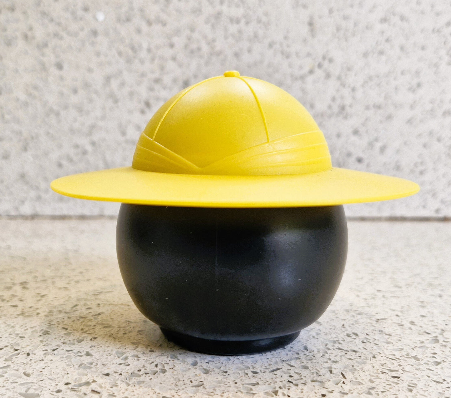 PINGU, Pingu Ice Cream Tub, Hats as Lids, Very Rare, 90s Nostalgia