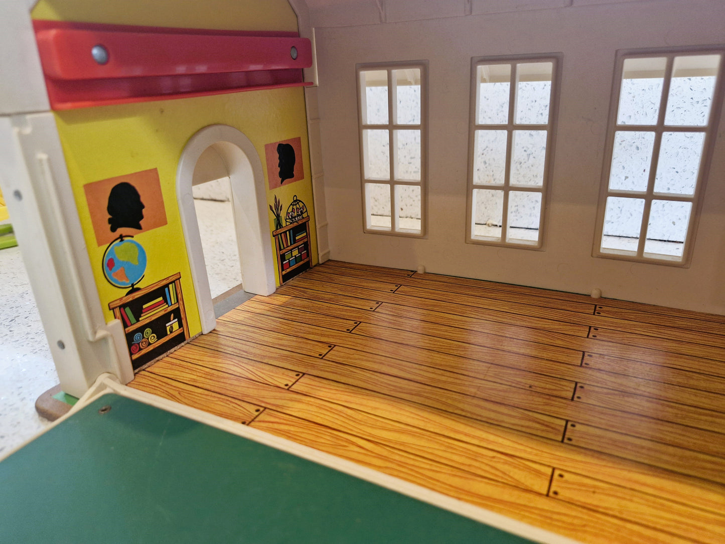 Fisher-Price  Play Family School,  Fisher Price School House, COMPLETE, Fisher-Price Little People, 70s, Fisher-Price