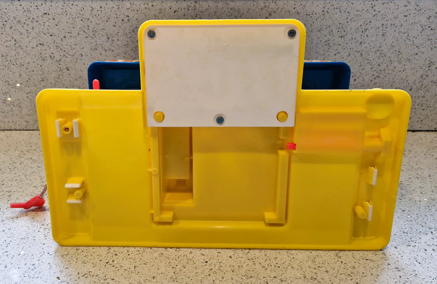 Fisher-Price Little Mart Petrol Station, Fisher Price Little People Little Mart #2580, Fisher Price Little Mart