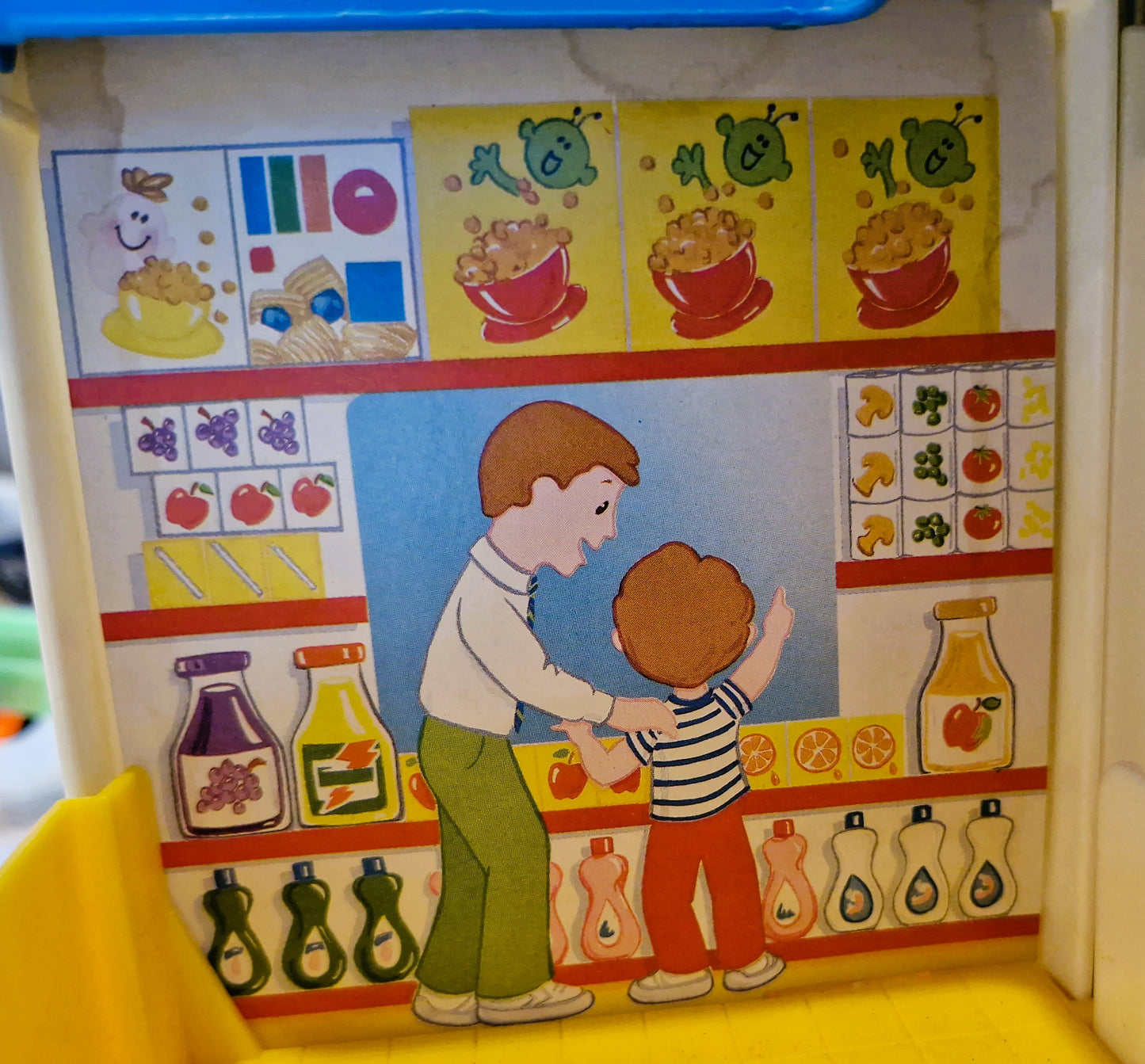 Fisher-Price Little Mart Petrol Station, Fisher Price Little People Little Mart #2580, Fisher Price Little Mart