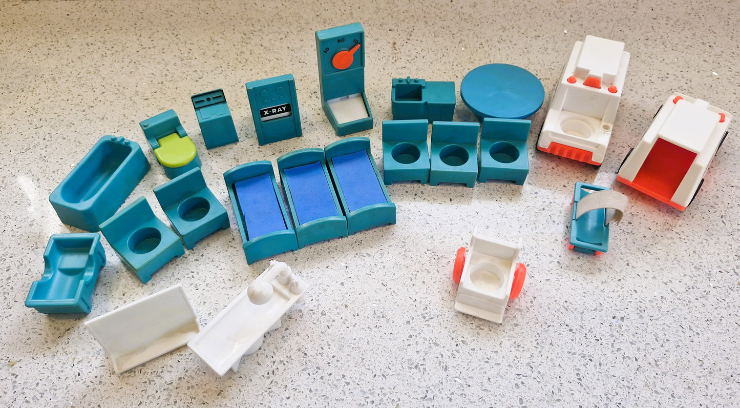 Fisher-Price Children's Hospital, Fisher Price Play Family Children’s Hospital, Fisher Price Hospital, Play Family, Fisher Price, Little People