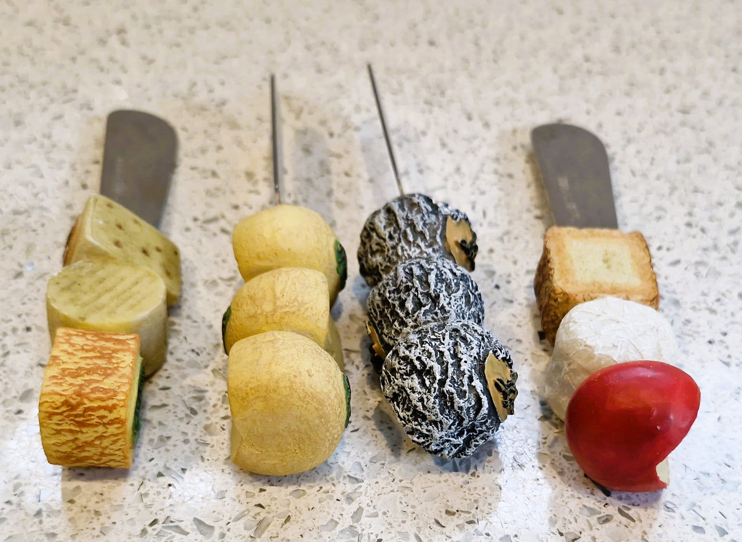 Vintage Cheese Butter spreaders, Quirky, Novelty, Boxed, Immaculate