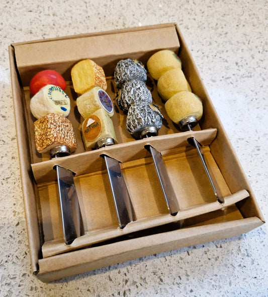 Vintage Cheese Butter spreaders, Quirky, Novelty, Boxed, Immaculate