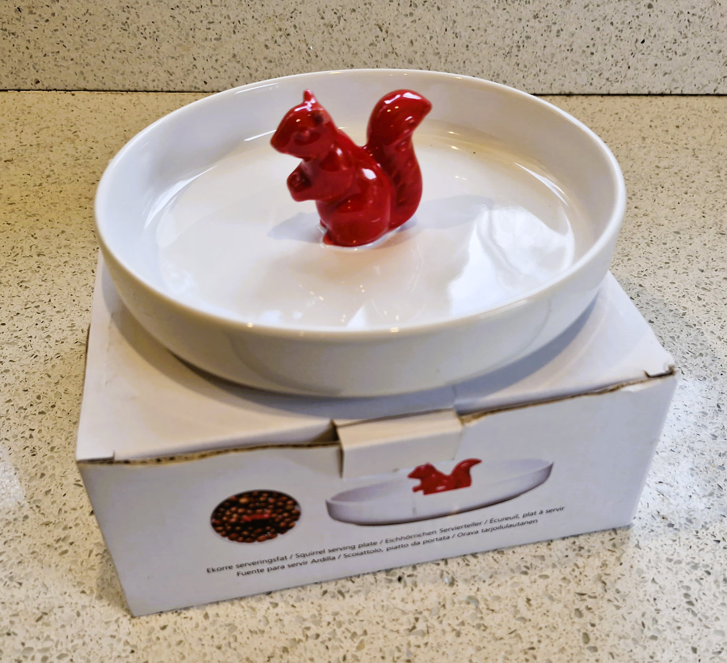 Sagaform Squirrel Nut Bowl: Swedish Design, Red & White