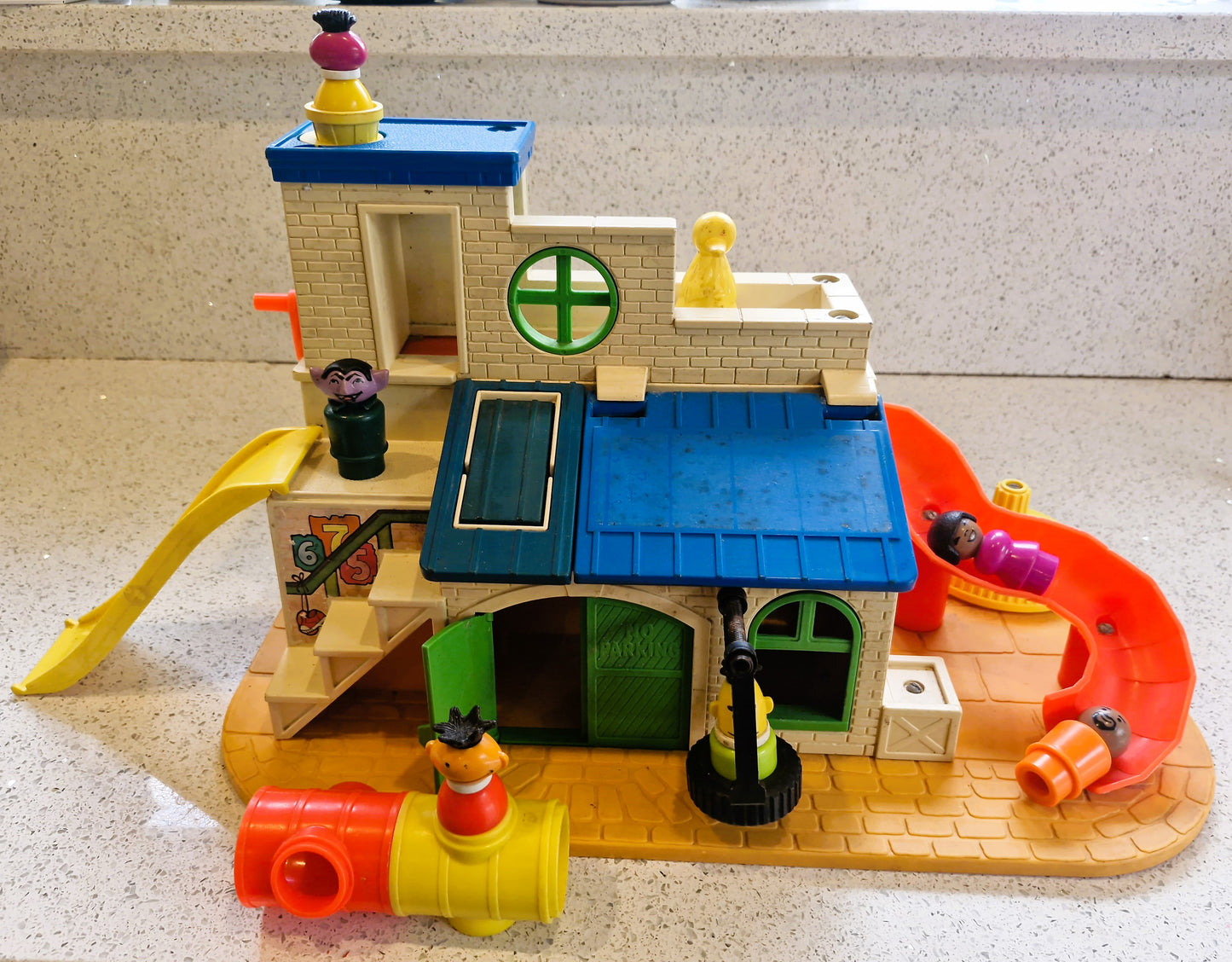Vintage Fisher Price Sesame Street Clubhouse (1977) - Complete Play Set
