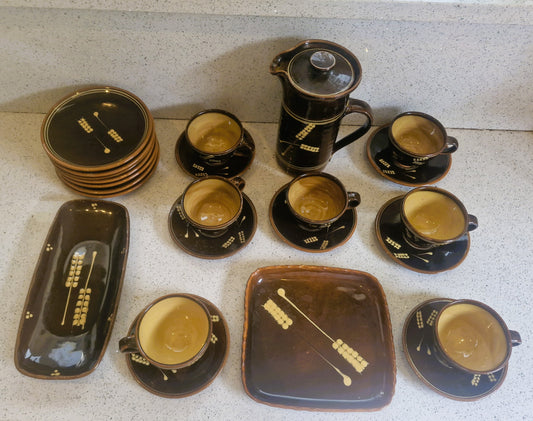 Dieter Kunzemann, Hand Painted Ceramic Coffee Set: Mid-Century Modern, Made in England, 16 Piece