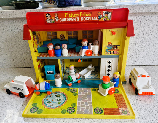 Fisher-Price Children's Hospital, Fisher Price Play Family Children’s Hospital, Fisher Price Hospital, Play Family, Fisher Price, Little People