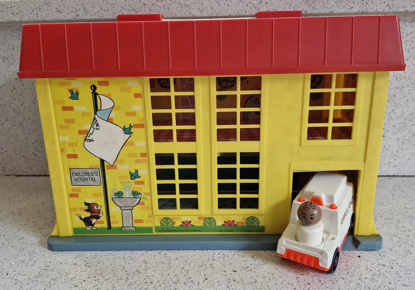 Fisher-Price Children's Hospital, Fisher Price Play Family Children’s Hospital, Fisher Price Hospital, Play Family, Fisher Price, Little People