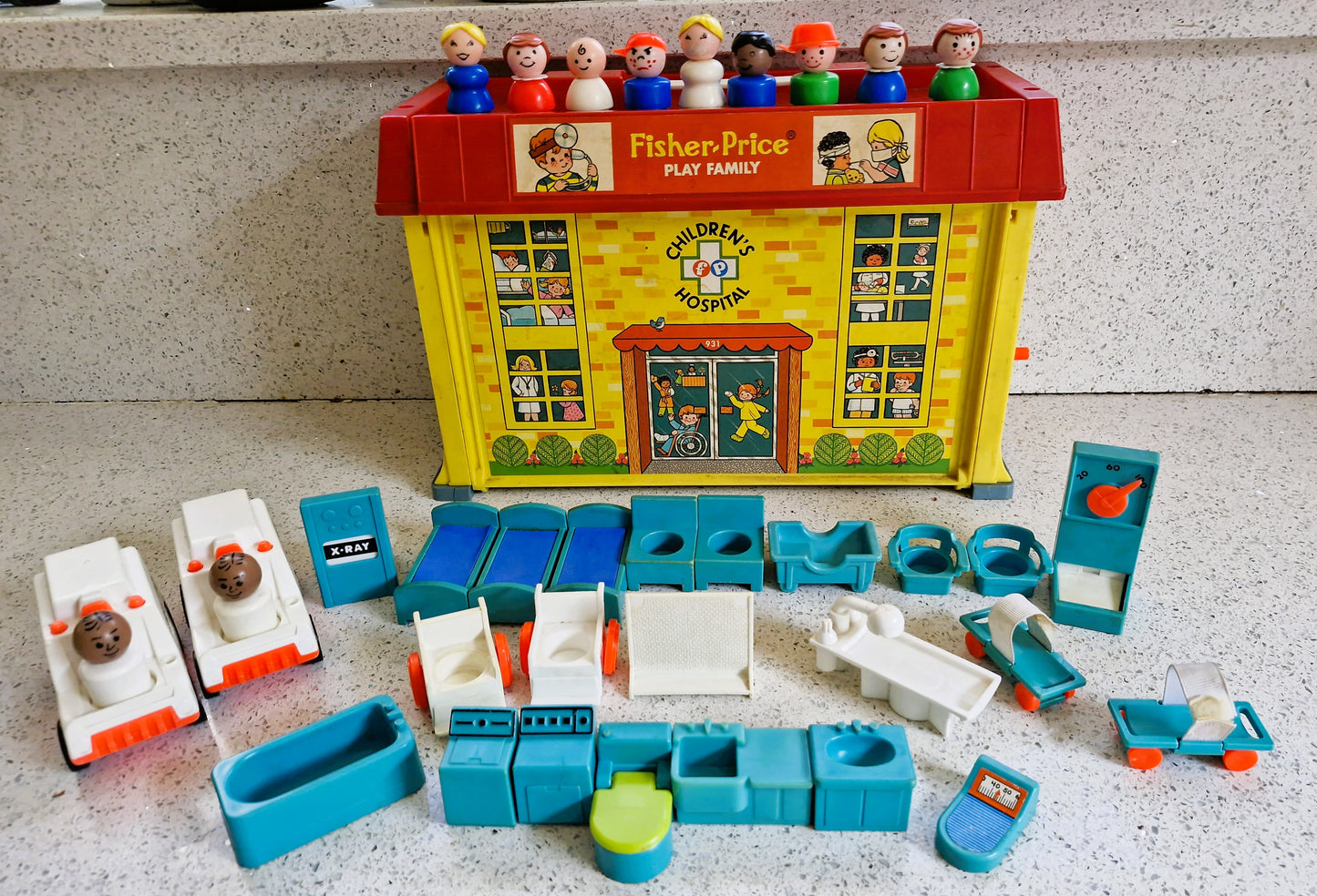 Fisher-Price Children's Hospital, Fisher Price Play Family Children’s Hospital, Fisher Price Hospital, Play Family, Fisher Price, Little People