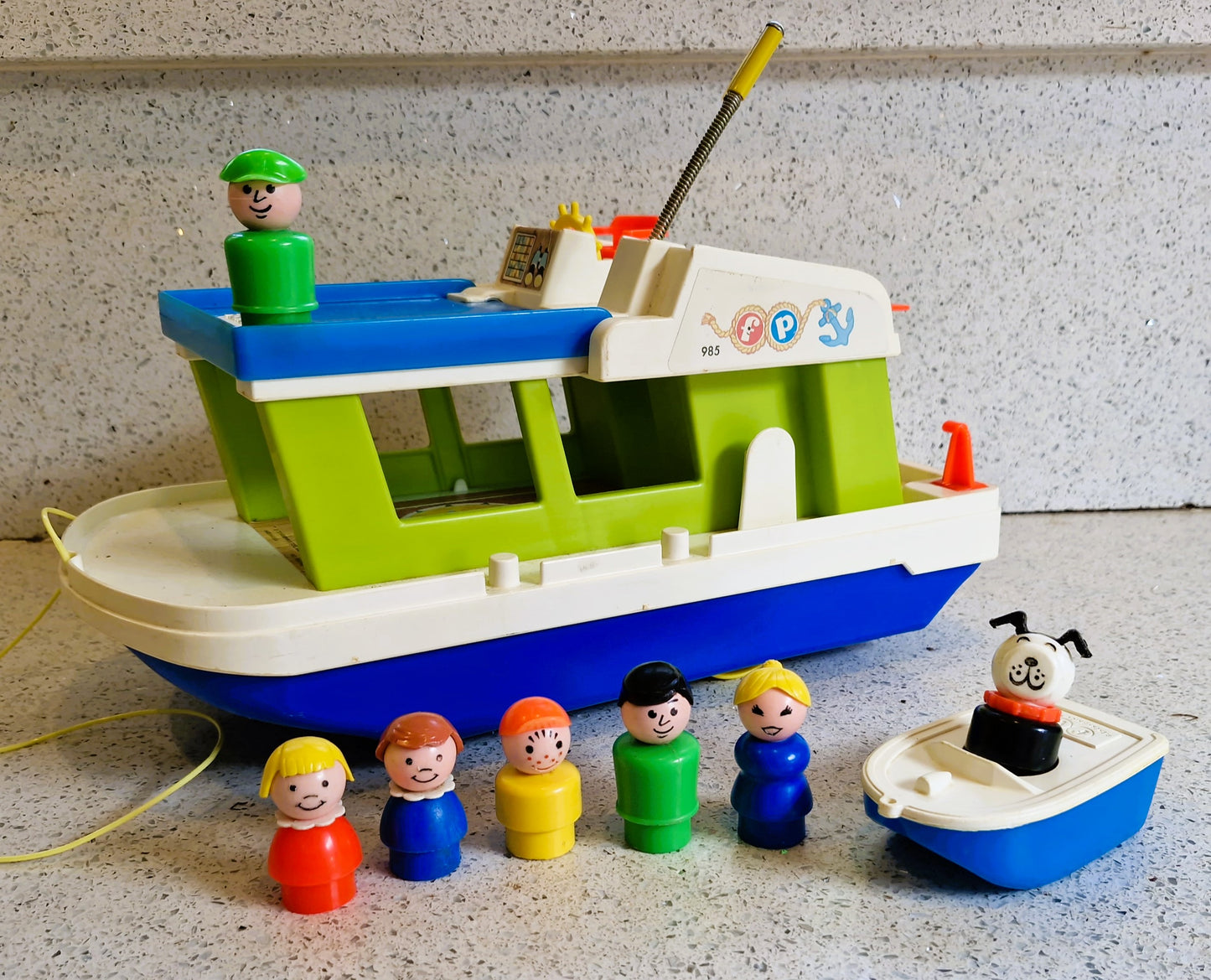 Vintage Fisher-Price Play Family Houseboat, Fisher Price Houseboat, #985 Play family Houseboat, 70s Fisher Price