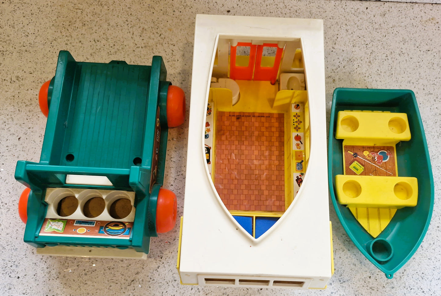 Fisher-Price Vintage Play Family Camper Van, complete, 70s Fisher Price Play Family Camper, 70s. Fisher Price Camper Van