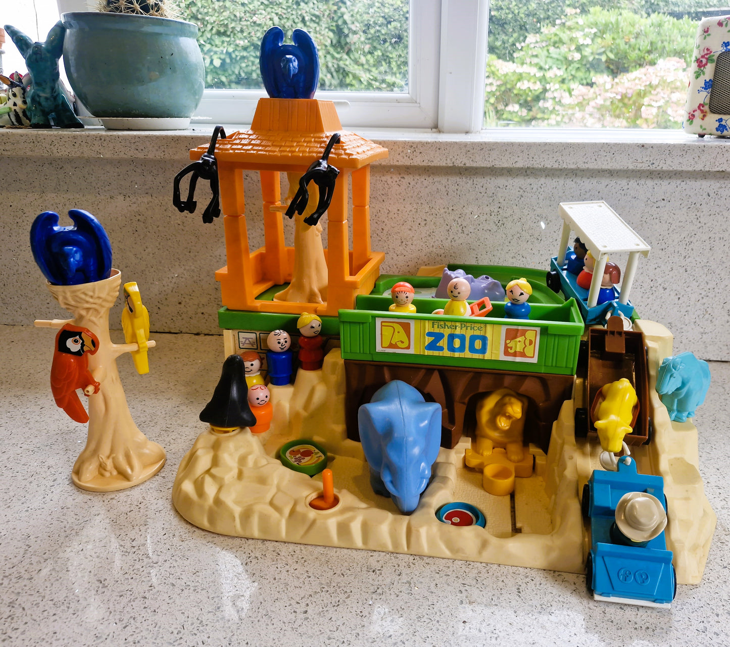 Fisher-Price zoo, Original 80s Vintage Toy, Fisher Price Zoo, Vintage Fisher Price Toy, Boxed