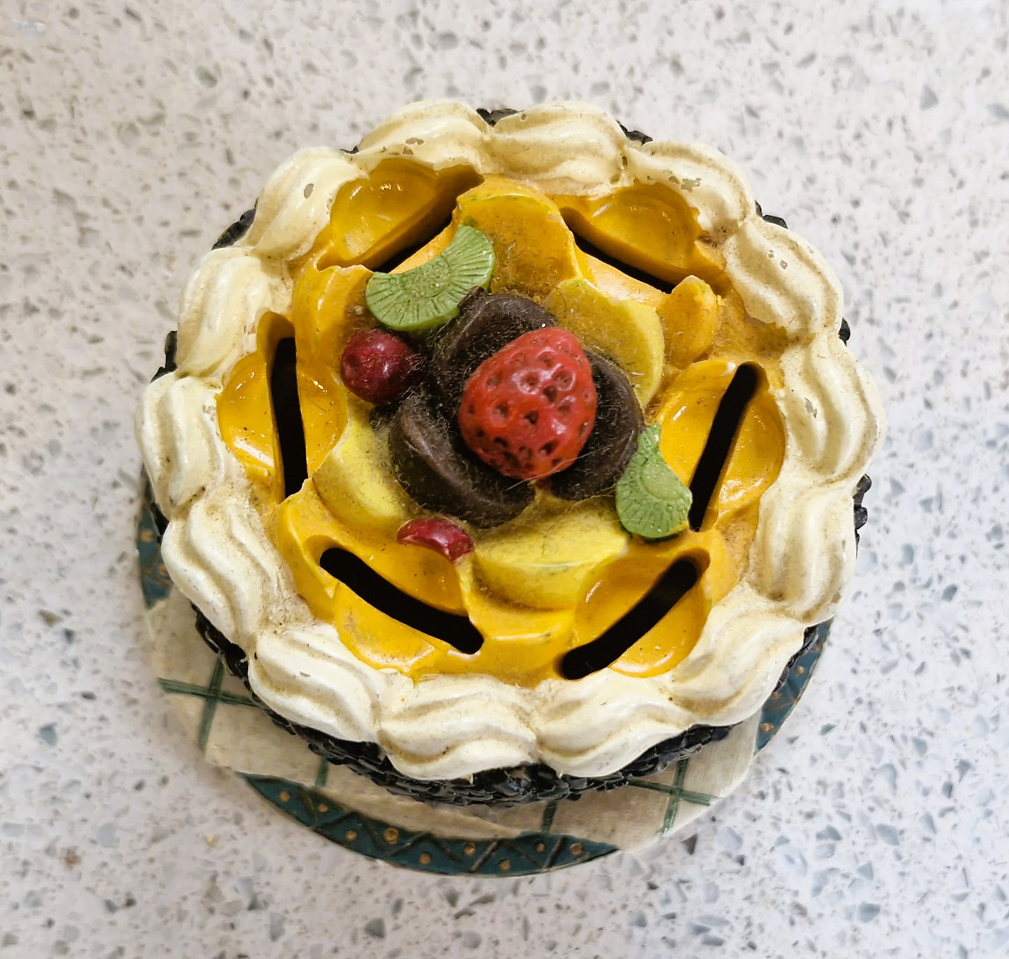 Vintage Patessarie Butter Spreaders, Cake Butter Spreader set, Ceramic Handle,