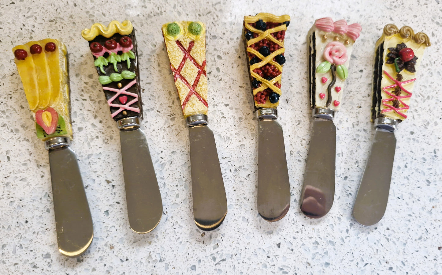 Vintage Patessarie Butter Spreaders, Cake Butter Spreader set, Ceramic Handle,