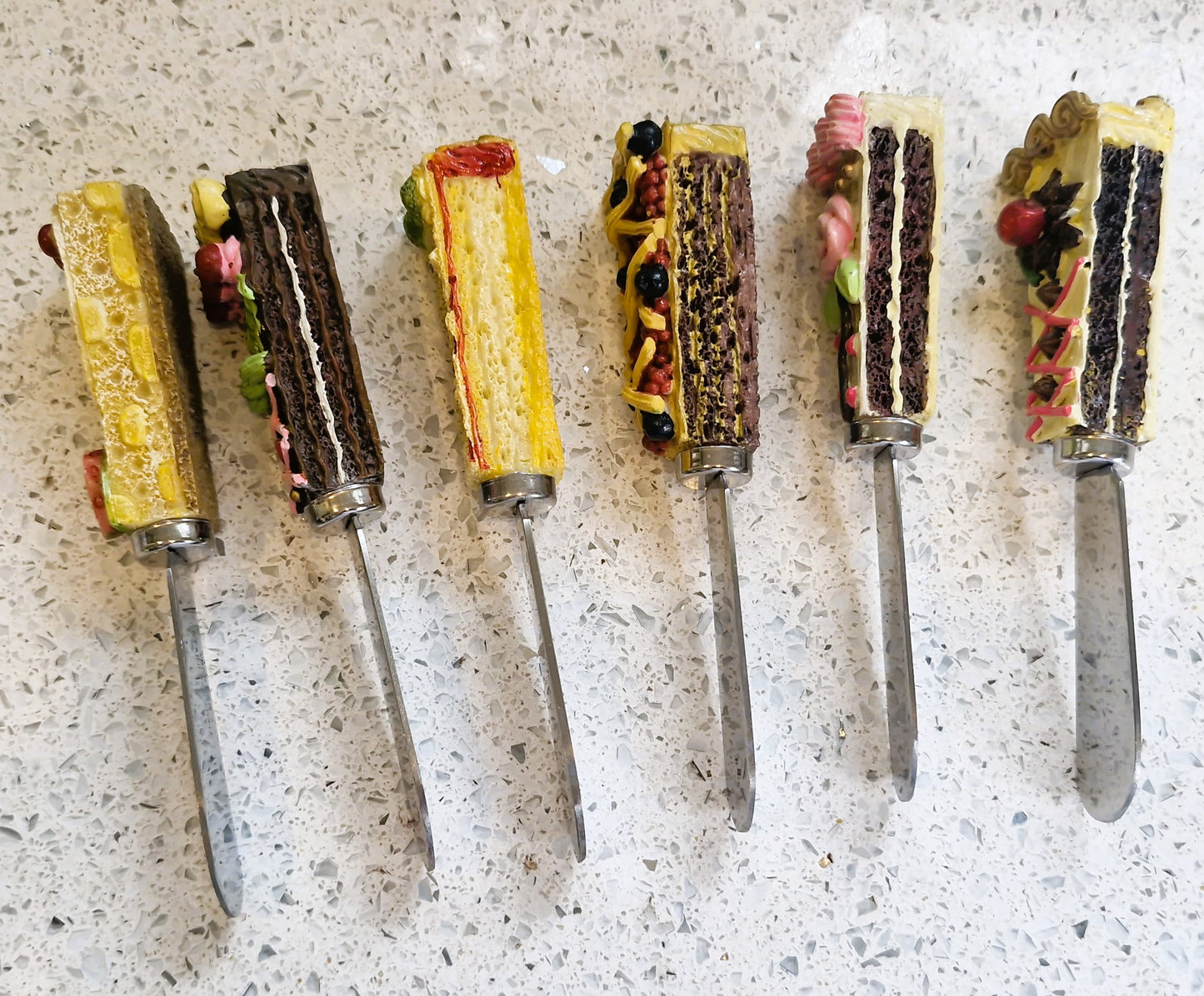 Vintage Patessarie Butter Spreaders, Cake Butter Spreader set, Ceramic Handle,