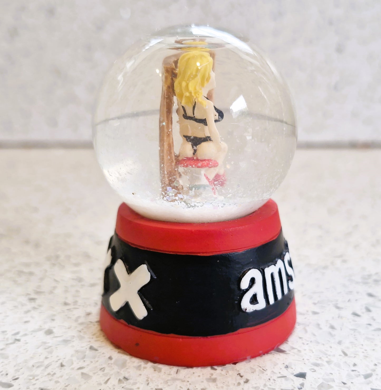 Amsterdam Snow Globe: Red Light District Souvenir