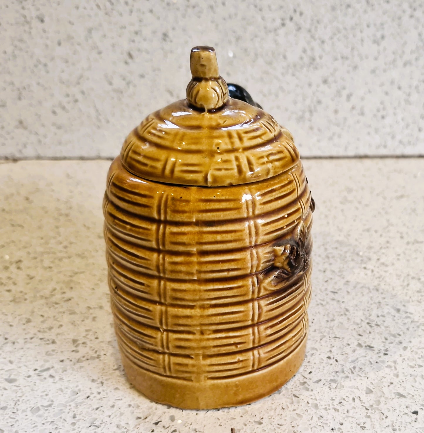 Vintage Honey Bear Honey Pot, with Bees, Honey Miel, Mid century, Honey Pot, Bee Hive , Honey Bear