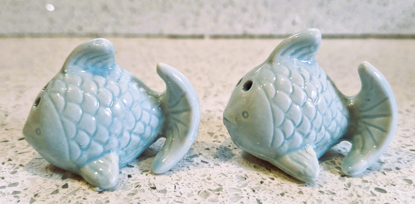 Vintage Ceramic Fish Salt and Pepper Shakers: Quirky Souvenir Set