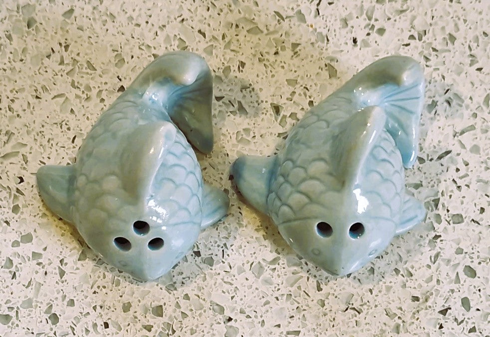 Vintage Ceramic Fish Salt and Pepper Shakers: Quirky Souvenir Set