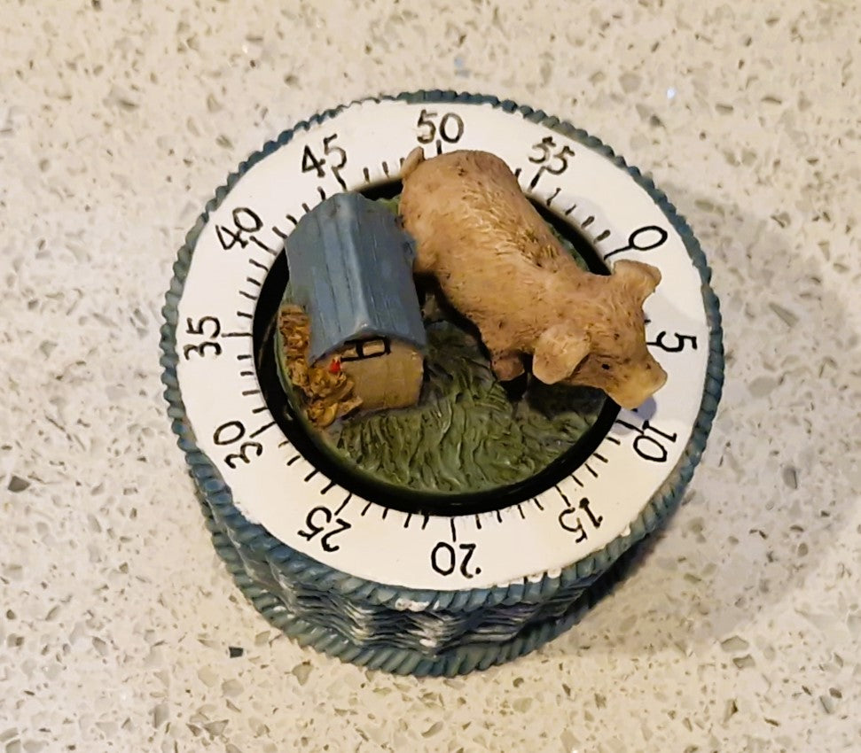 Vintage Kitchen Timer, Pig, Pig shaped, Wind up, Clock work, Bell, ringing, Kitchenailia, 80s, RARE item