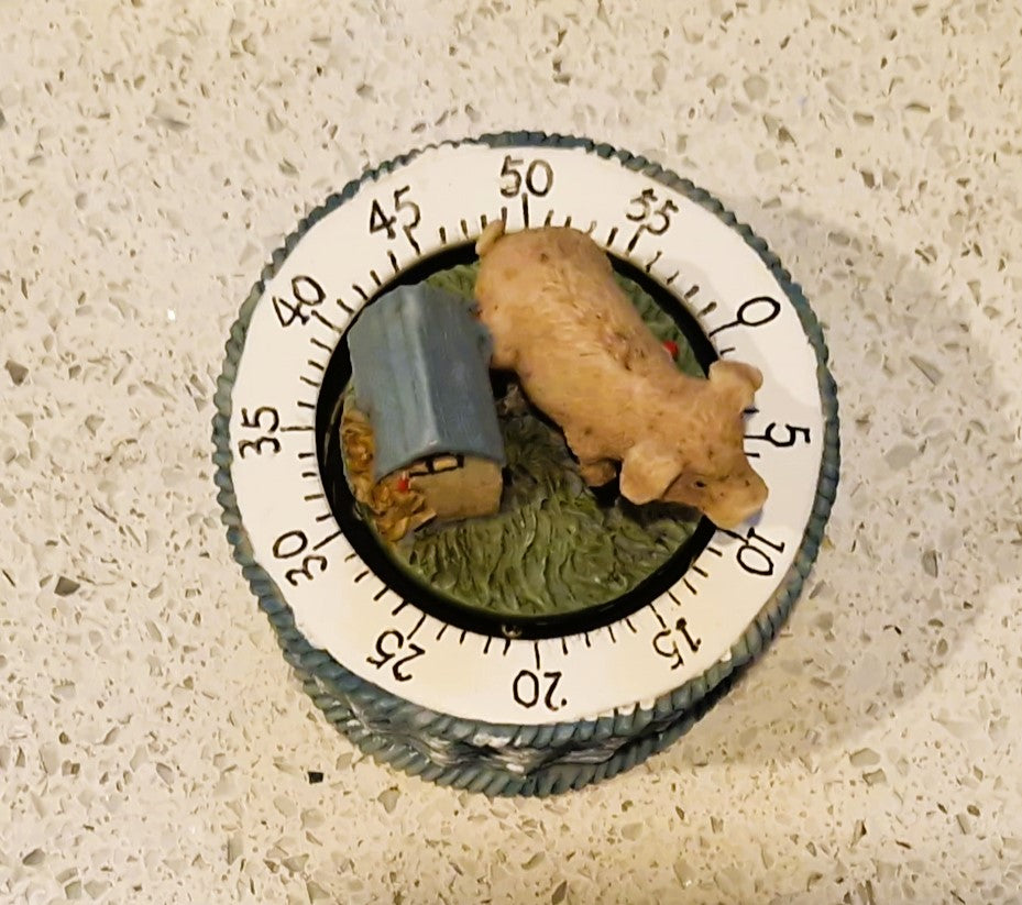 Vintage Kitchen Timer, Pig, Pig shaped, Wind up, Clock work, Bell, ringing, Kitchenailia, 80s, RARE item