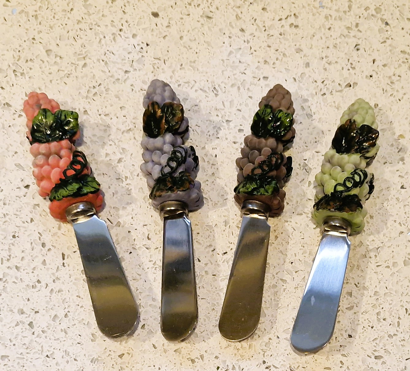 Vintage Grape Butter Spreader: Ceramic Handle, Cheese Board Serving