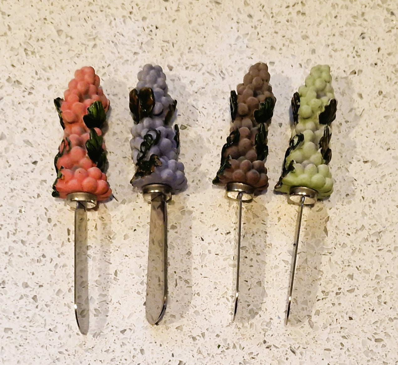 Vintage Grape Butter Spreader: Ceramic Handle, Cheese Board Serving