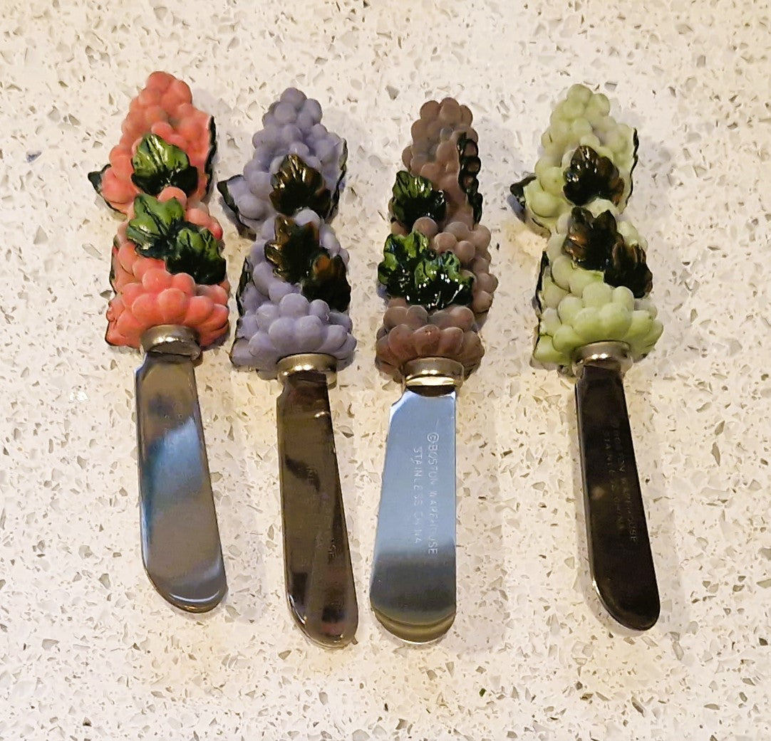 Vintage Grape Butter Spreader: Ceramic Handle, Cheese Board Serving