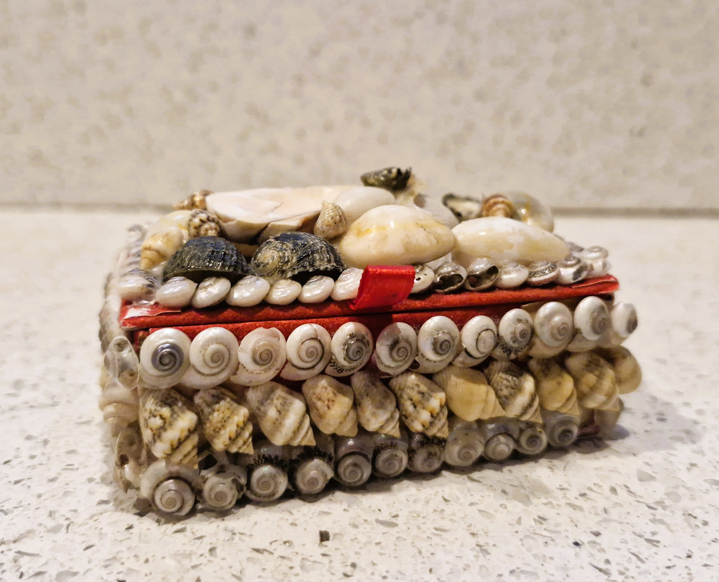 Shell Covered Jewellery Box, Vintage Sea Shell Box, Shell Trinket Box, Sea Shells, small