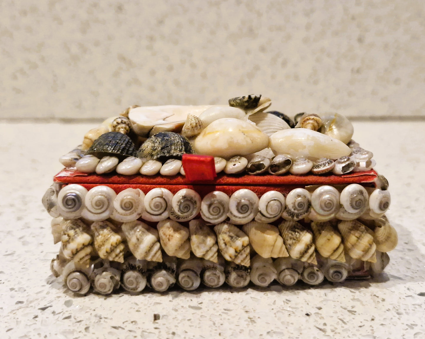 Shell Covered Jewellery Box, Vintage Sea Shell Box, Shell Trinket Box, Sea Shells, small