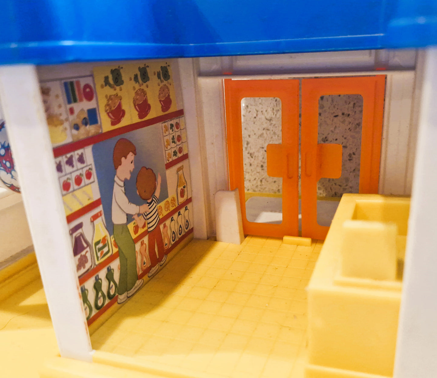 Fisher-Price Little Mart Petrol Station, Fisher Price Little People Little Mart #2580, Fisher Price Little Mart