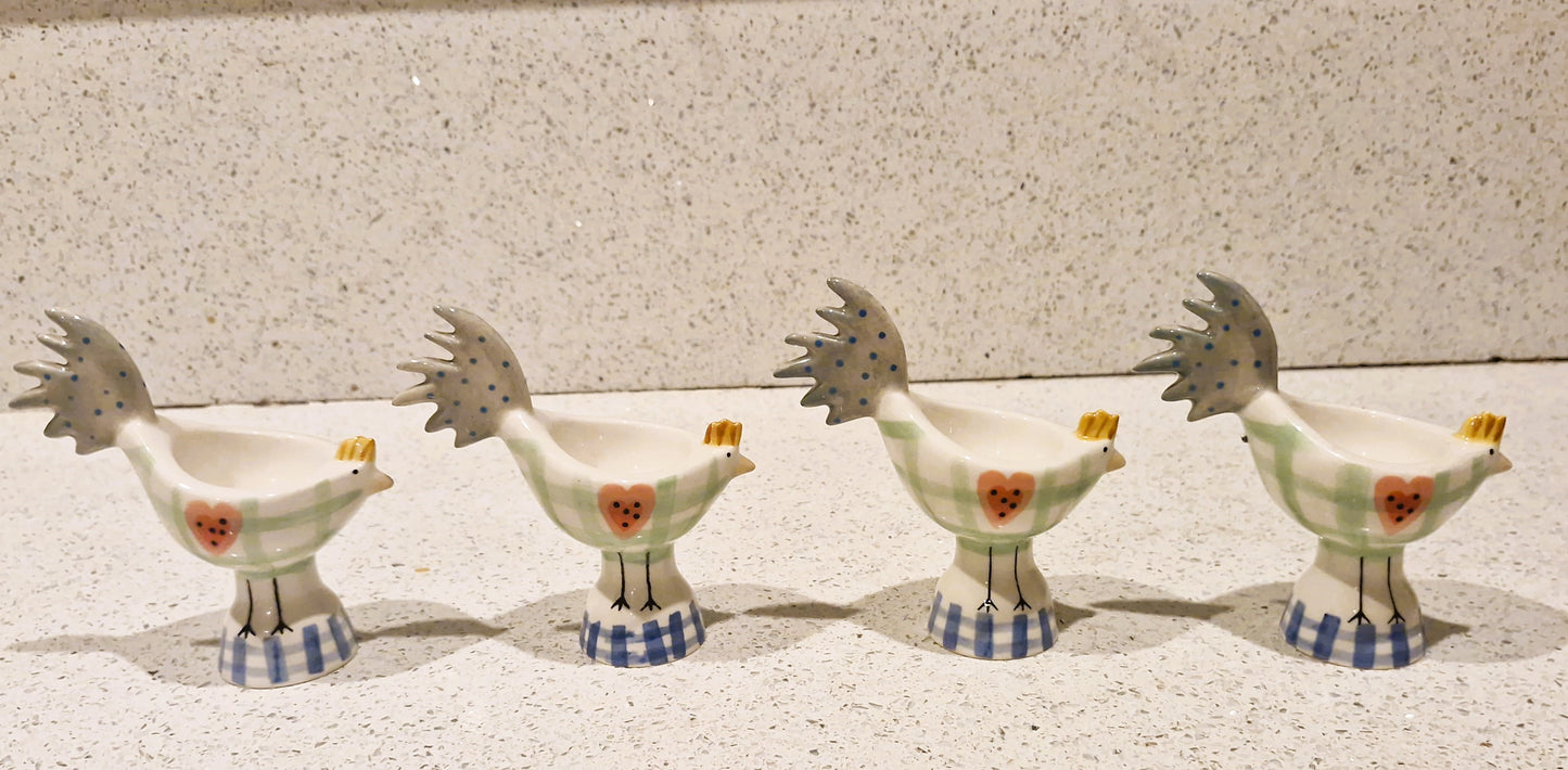 Vintage Ceramic Chicken Egg Cup: Farmhouse Kitchen Decor