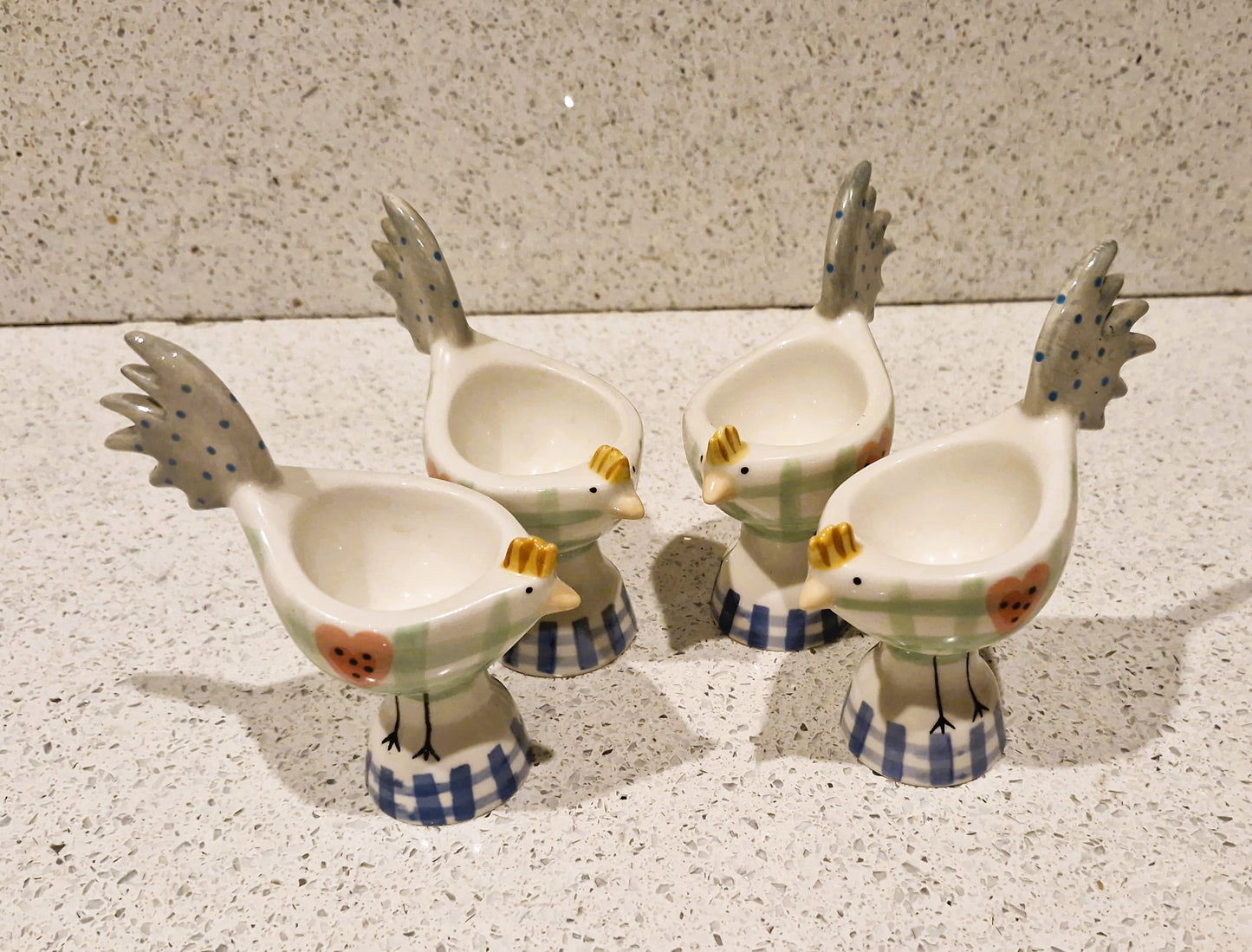 Vintage Ceramic Chicken Egg Cup: Farmhouse Kitchen Decor