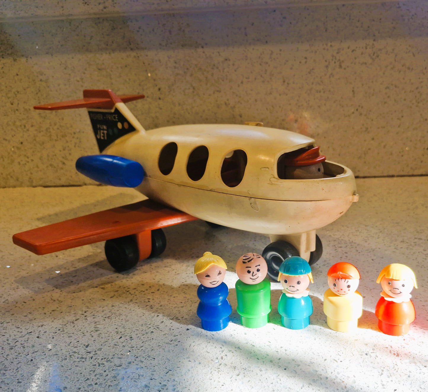 Vintage Fisher-Price Little People plane, 70s fisher price plane, with people
