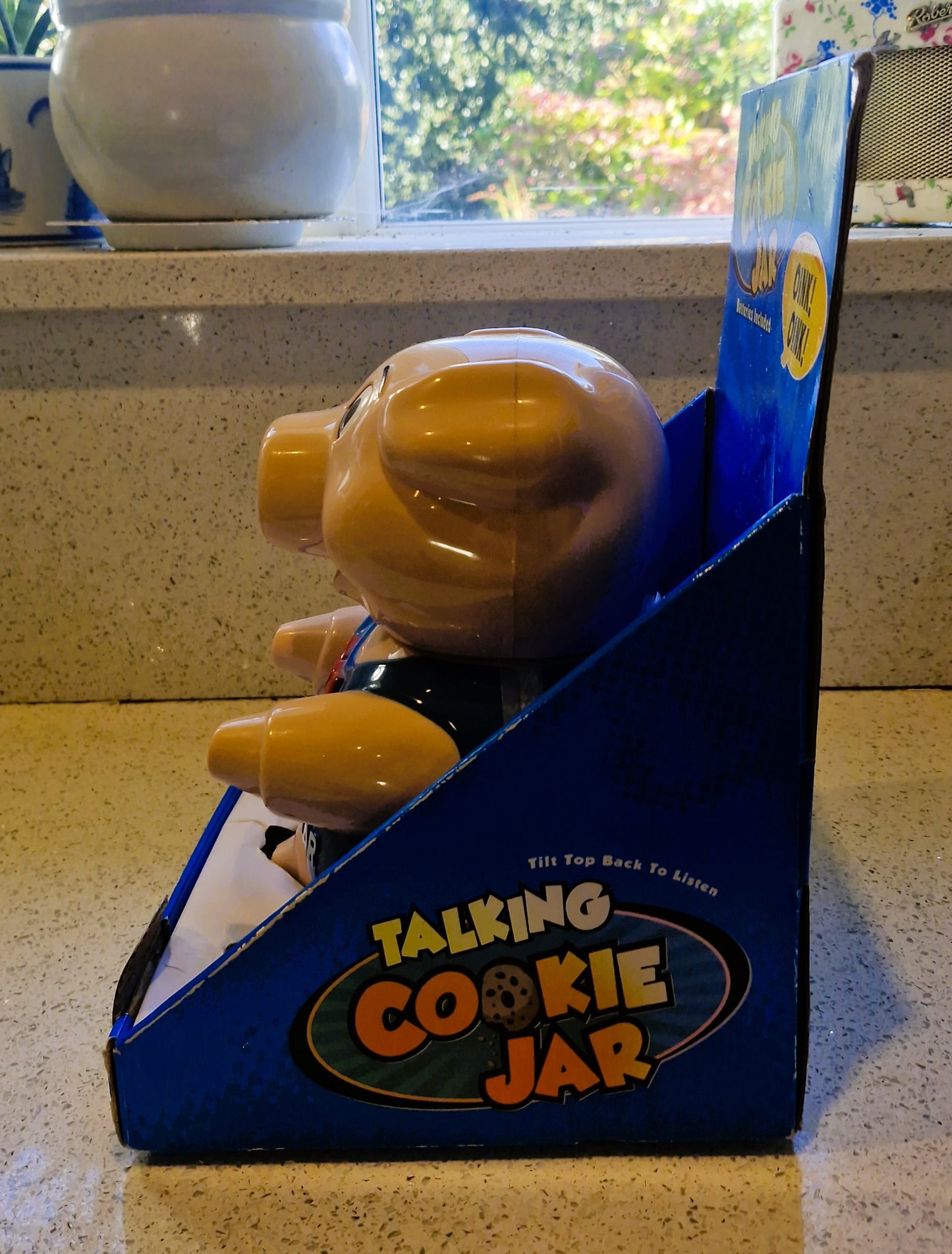 BOXED, Vintage Pig Cookie Jar: Novelty Oinking Sound, 10 Inches, Never used, Immaculate