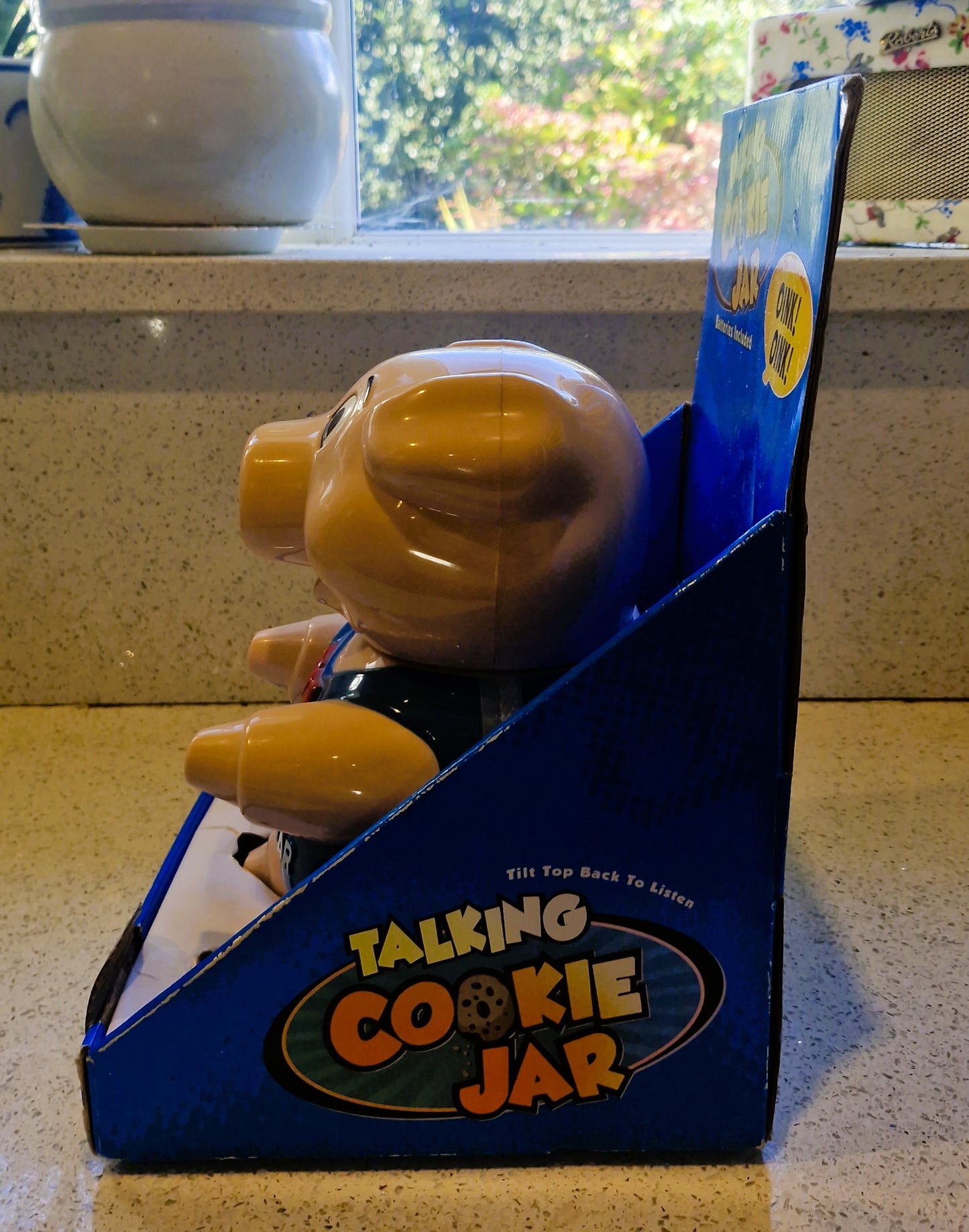 BOXED, Vintage Pig Cookie Jar: Novelty Oinking Sound, 10 Inches, Never used, Immaculate