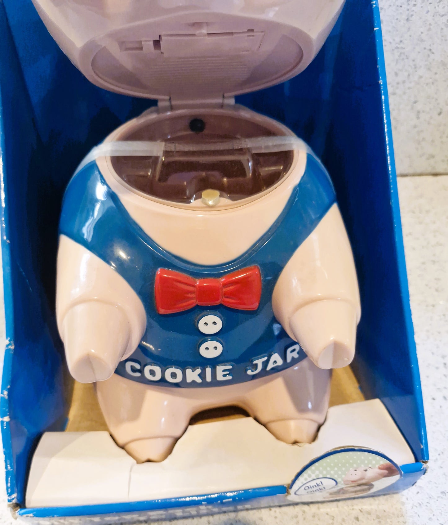 BOXED, Vintage Pig Cookie Jar: Novelty Oinking Sound, 10 Inches, Never used, Immaculate