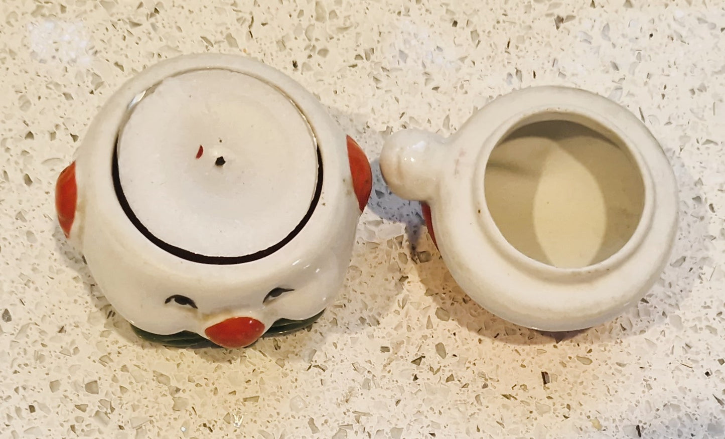 Vintage Ceramic Mouse House Tea Light Holder: Kitsch Candle Lamp