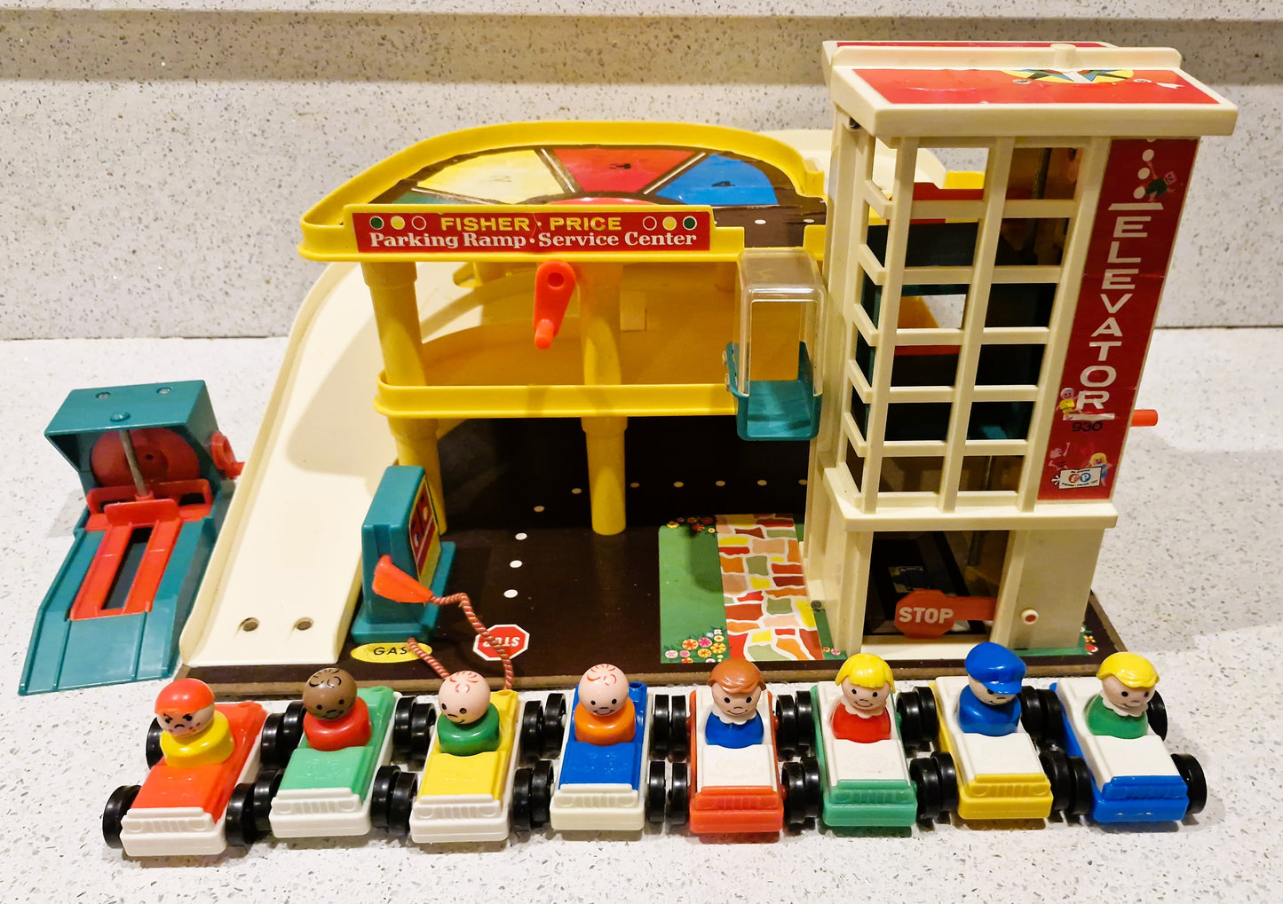 70s Fisher-Price Garage, Vintage Fisher Price Toys, Little People